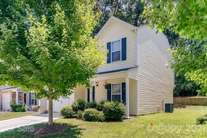 5536 Idlewild Rd, Charlotte, NC 28227