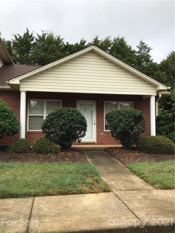 102 Brandywine Dr NE #G-6, Conover, NC 28613