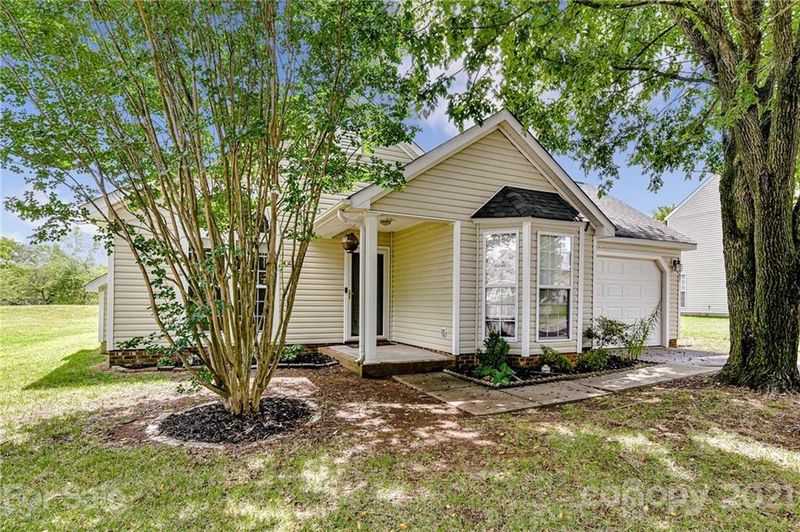 4987 Somerled Ct, Concord, NC 28027