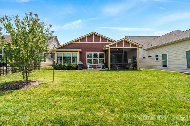 471 Granite Lake Ct, Denver, NC 28037