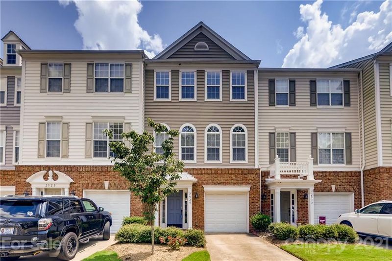 2929 Duvalla Ave, Charlotte, NC 28209
