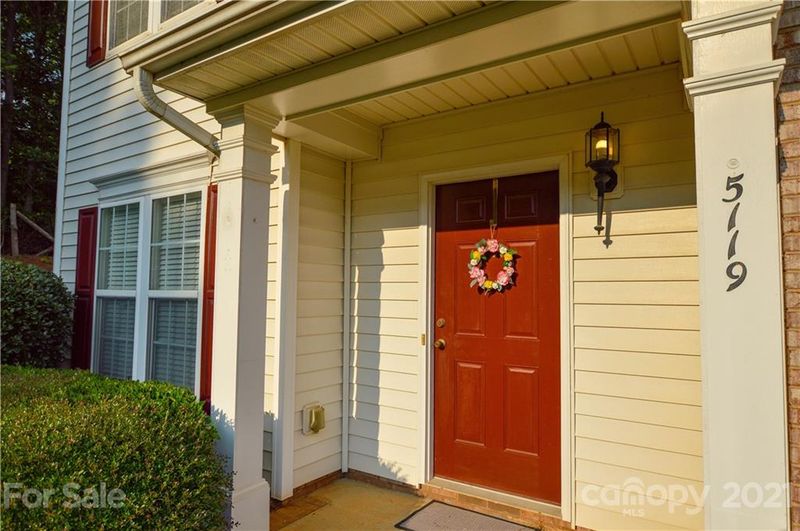 5119 Lakeridge Commons Dr, Charlotte, NC 28269