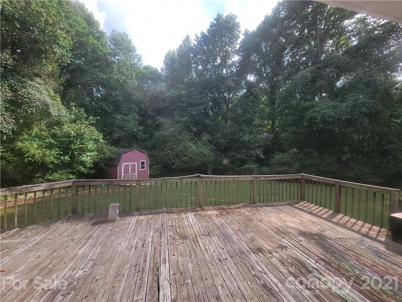 134 Briarpath Ct, Mount Holly, NC 28120