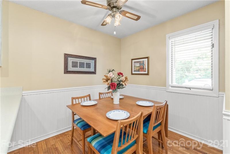 100 Willow Run Dr #32, Gastonia, NC 28056