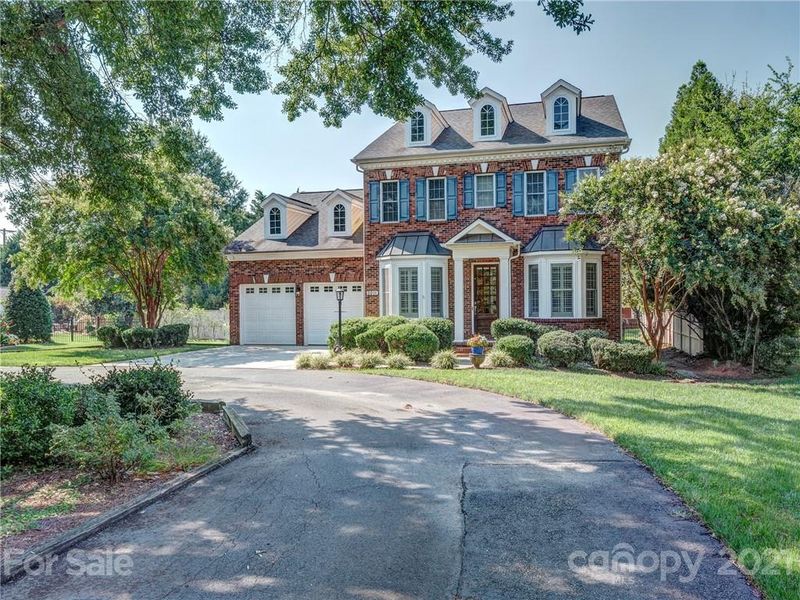 3011 Springs Farm Ln, Charlotte, NC 28226