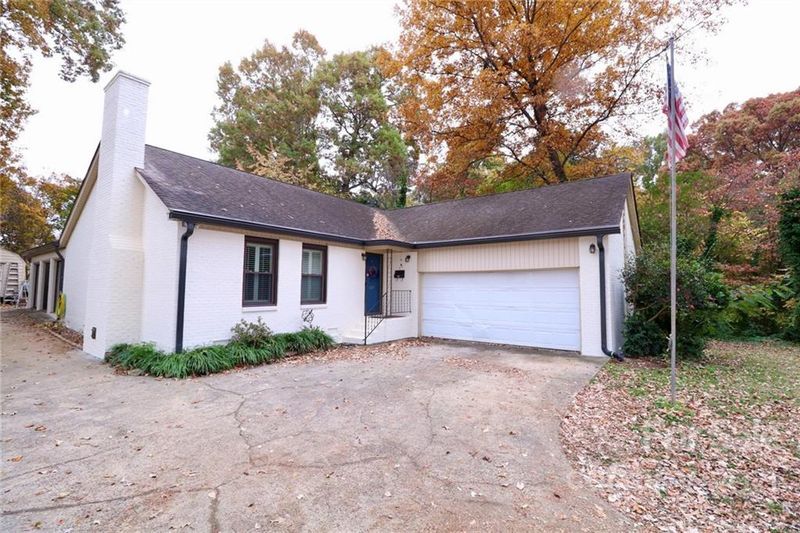 607 Main St, Belmont, NC 28012