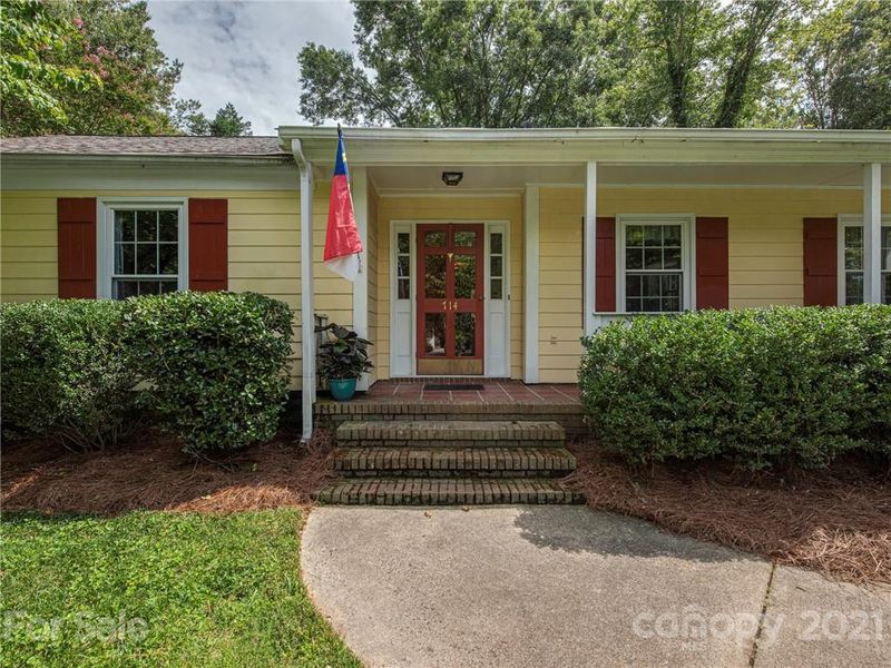 714 Hammermill Rd, Charlotte, NC 28270