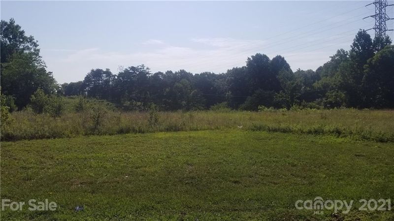 1129 Edgewood Rd, Bessemer City, NC 28016