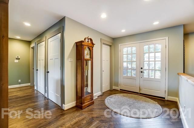 1107 Palmyra Dr, Tega Cay, SC 29708