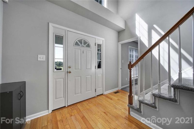 915 Killian Rd, Stanley, NC 28164