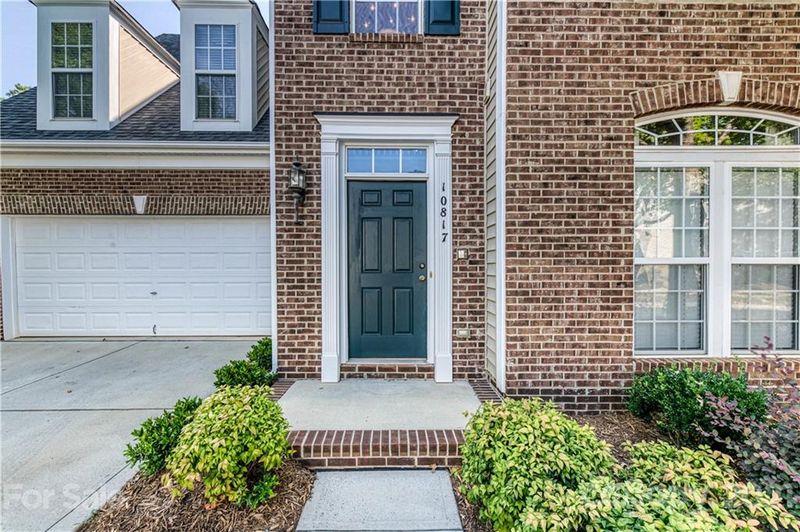 10817 Fred Gutt Dr, Charlotte, NC 28270