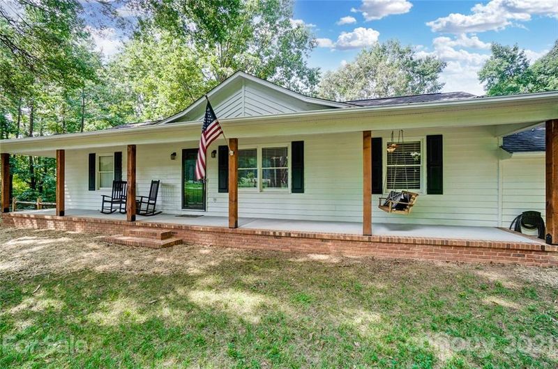 11631 Abernathy Rd, Charlotte, NC 28216