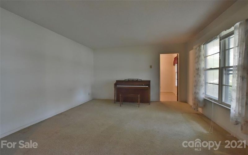 447 Paddock Pl, Lancaster, SC 29720