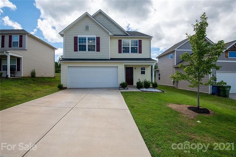 208 19th Ave SE, Hickory, NC 28602