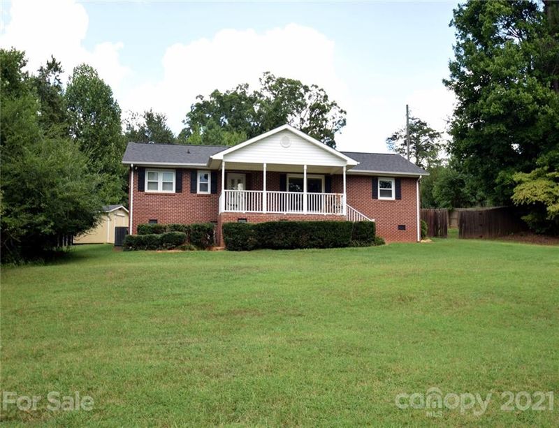 2176 Knox Rd, Clover, SC 29710