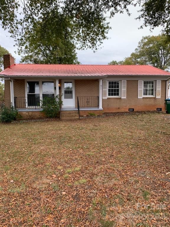 611 E Maryland Ave, Bessemer City, NC 28016