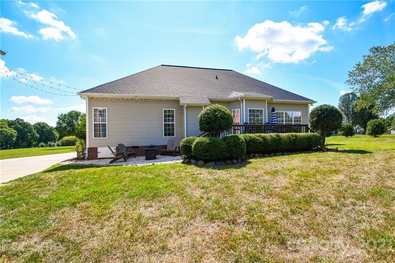 5305 Ashmore Ln, Monroe, NC 28110