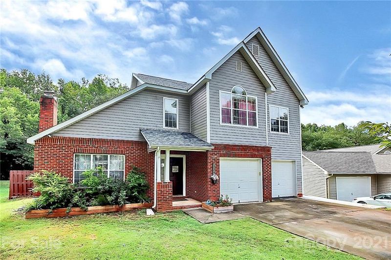 5124 Rosemede Dr, Charlotte, NC 28227