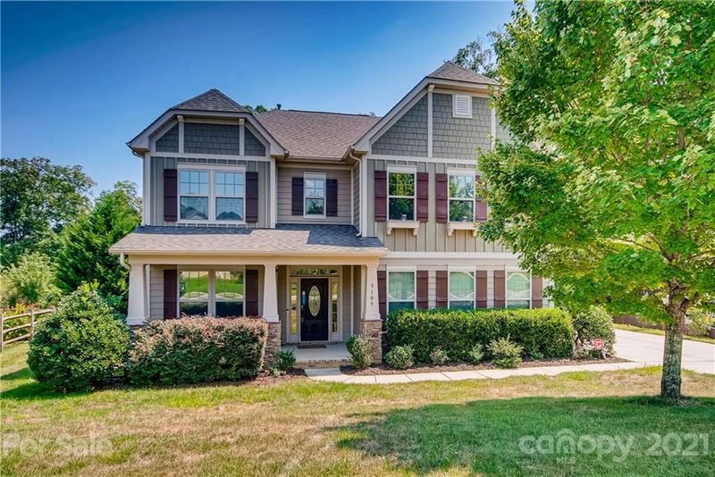 5109 Forest Knoll Ct, Indian Trail, NC 28079