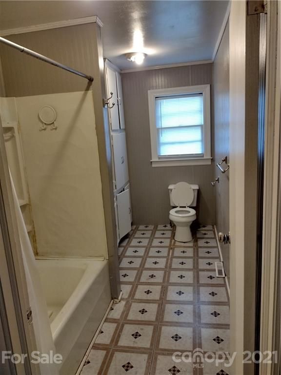 104 Julius Mac Rd, Stanley, NC 28164