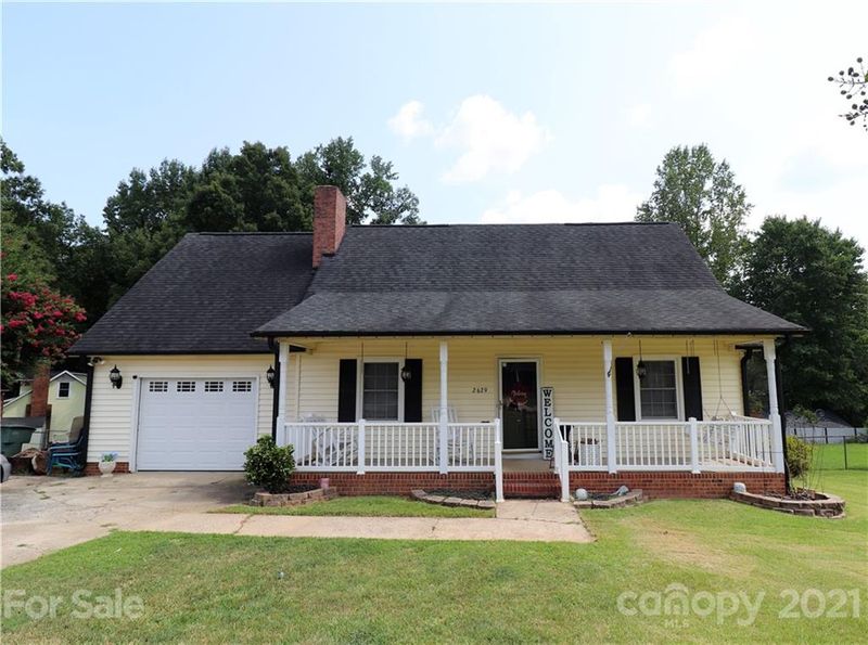 2629 Castlehill Rd, Gastonia, NC 28052