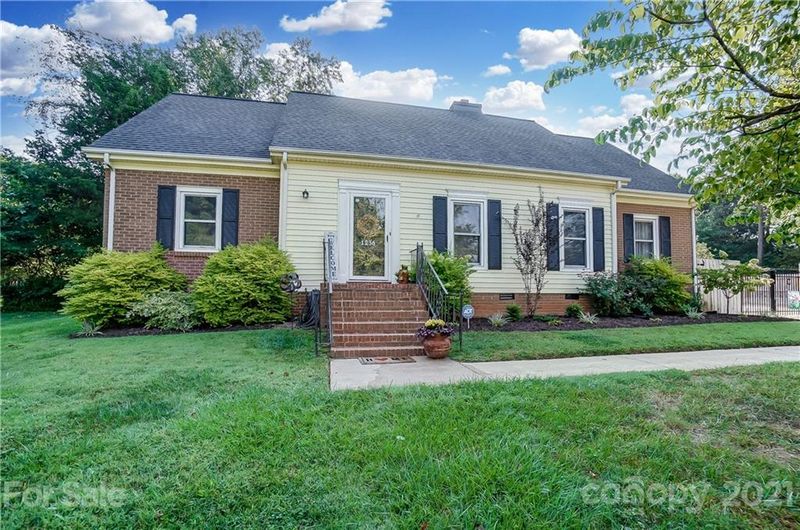 1236 Fieldstone Rd, Mooresville, NC 28115