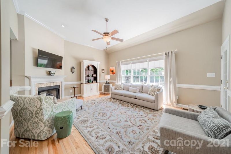 203 Windemere Isle Rd, Statesville, NC 28677