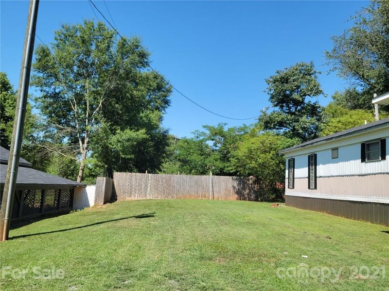 113 Reid St, Lincolnton, NC 28092