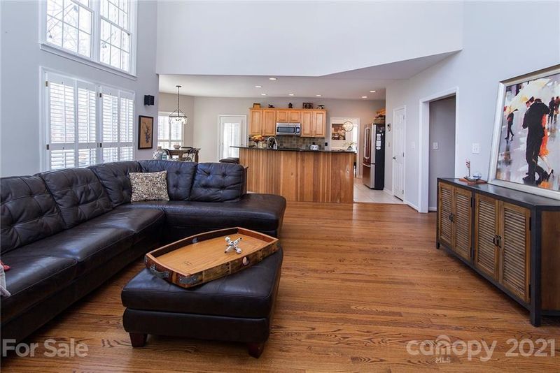 128 Pebble Brook Ln, Mooresville, NC 28117