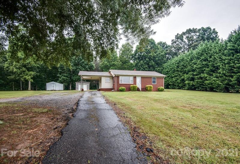 2505 Sigmon Dairy Rd, Newton, NC 28658