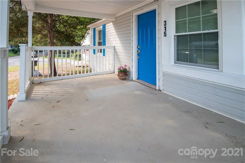 315 Yates St, Gastonia, NC 28052