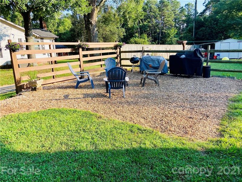 31 SW Charing Pl, Concord, NC 28025