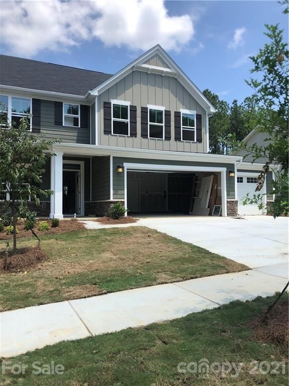 9224 Hollow Bend Dr, Huntersville, NC 28078