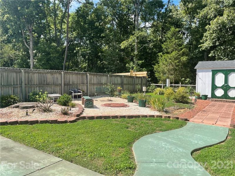 559 Sunledge Ter, York, SC 29745