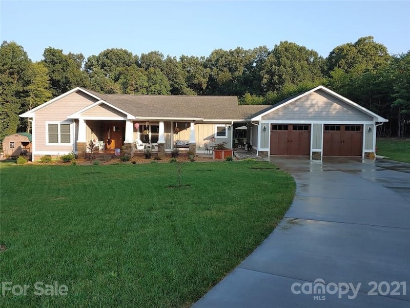 619 Sloans Mill Rd, Olin, NC 28660