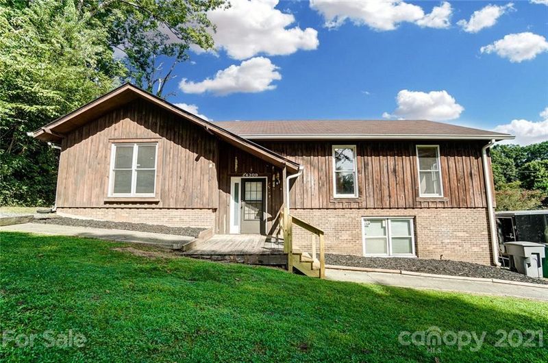 4309 Iola Dr, Charlotte, NC 28269