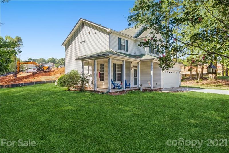 667 Falcons Nest Ct, Gastonia, NC 28056