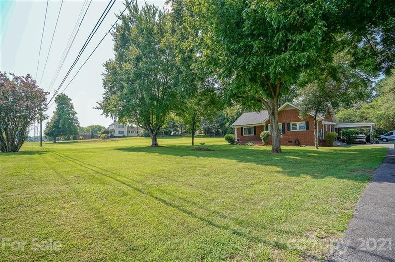 99 Pitts School Rd, Concord, NC 28027