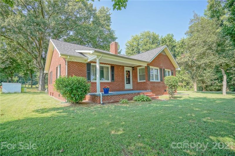 99 Pitts School Rd, Concord, NC 28027