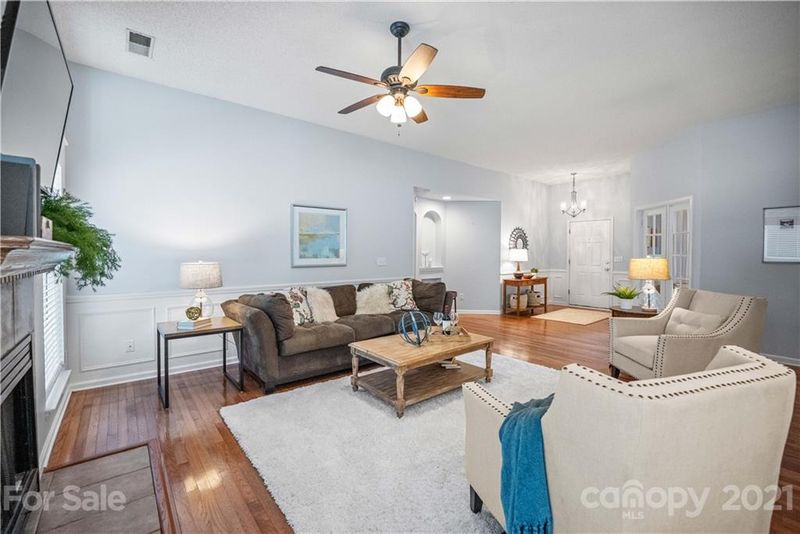2832 Williams Station Rd, Matthews, NC 28105