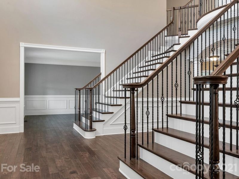 225 Cattle Ridge Rd, Marvin, NC 28173