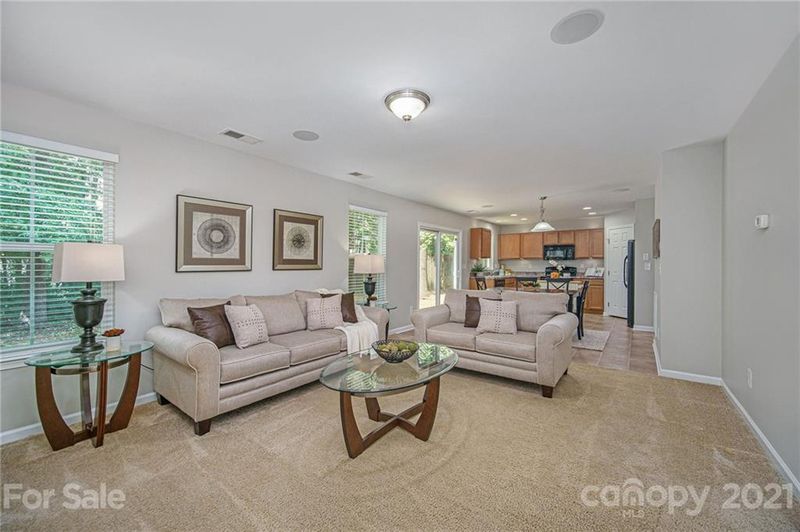 13905 Pinyon Pine Ln, Charlotte, NC 28215