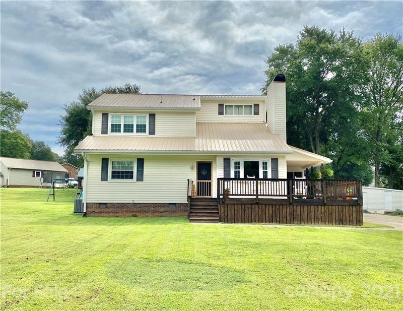 2054 Valley View Ln, Lincolnton, NC 28092