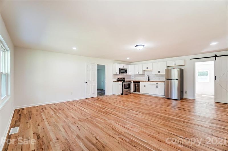 105 Sherrill Dr, Stanley, NC 28164