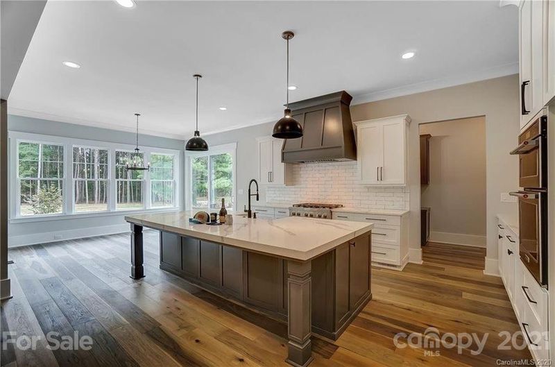 1102 Lookout Cir, Waxhaw, NC 28173