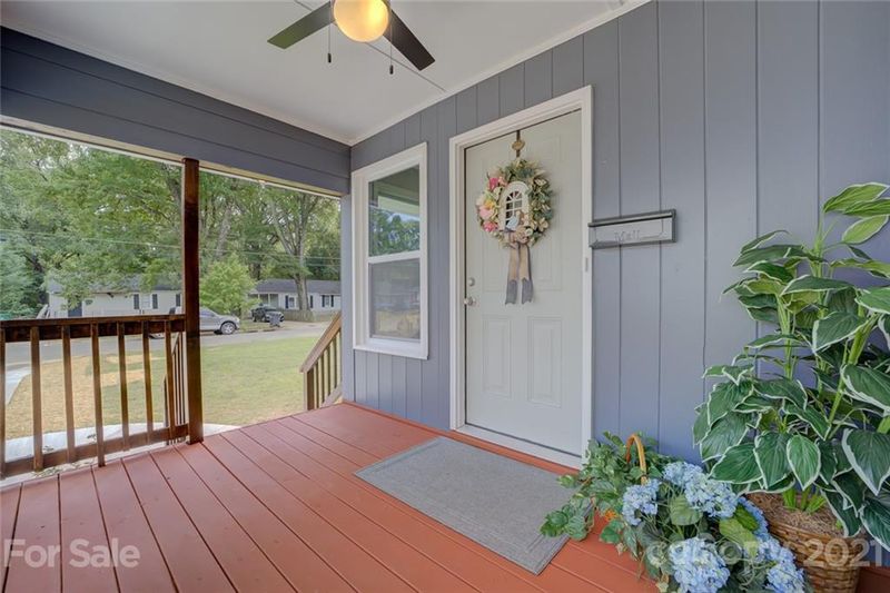 2809 Bancroft St, Charlotte, NC 28206