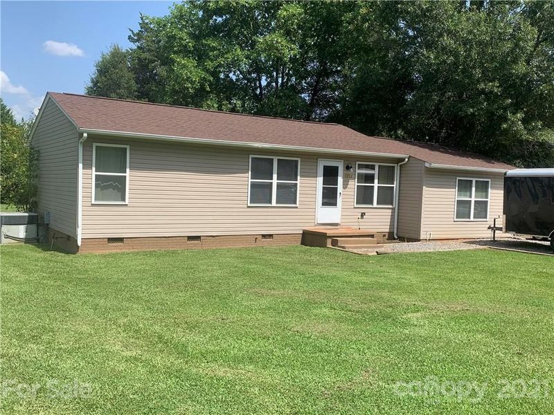 1052 Chandler Dr, Rock Hill, SC 29732