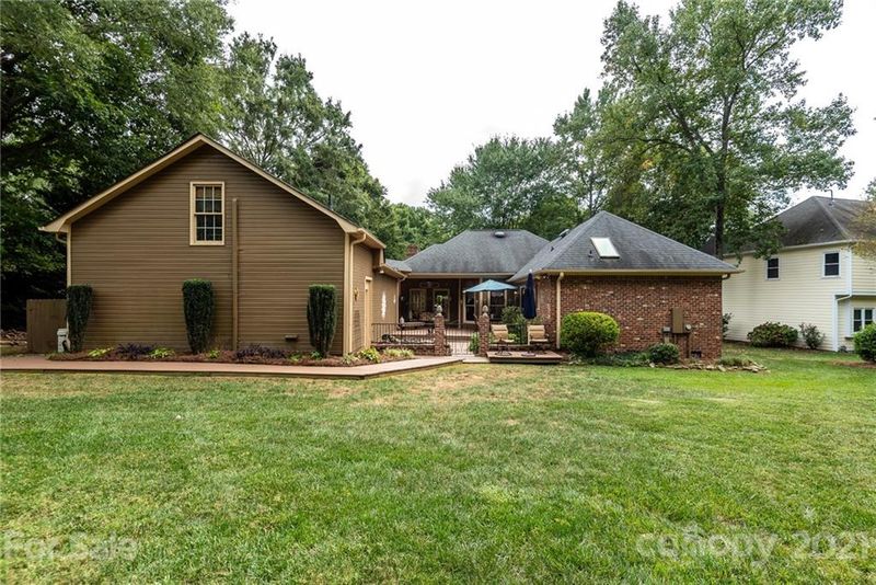 1640 Plantation Trl, Gastonia, NC 28056