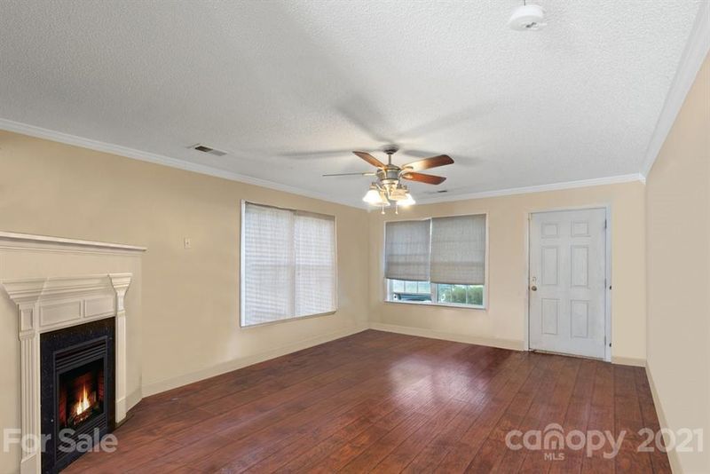 10235 Apple Dove Ct, Charlotte, NC 28214