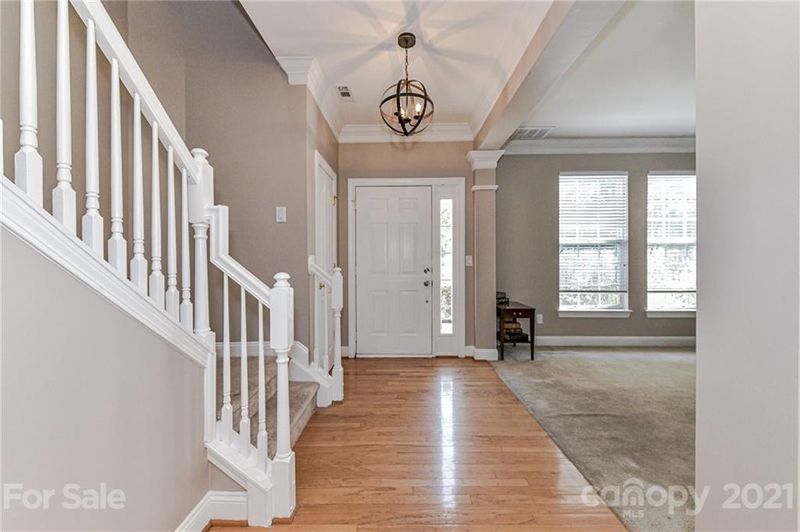 10908 Owl Nest Ln, Charlotte, NC 28277